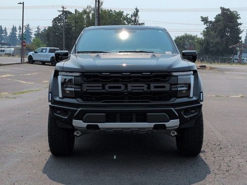 Used 2025 Ford F150 Raptor AWD/4WD image 8