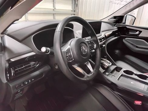 Used 2025 Acura MDX SH-AWD w/ Technology Package image 11