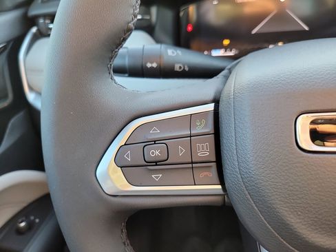 New 2026 Jeep Compass Limited image 28