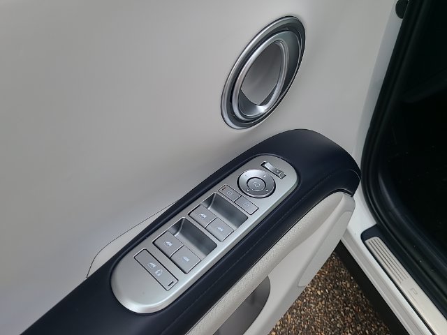 Used 2026 Hyundai Palisade Calligraphy AWD/4WD image 12