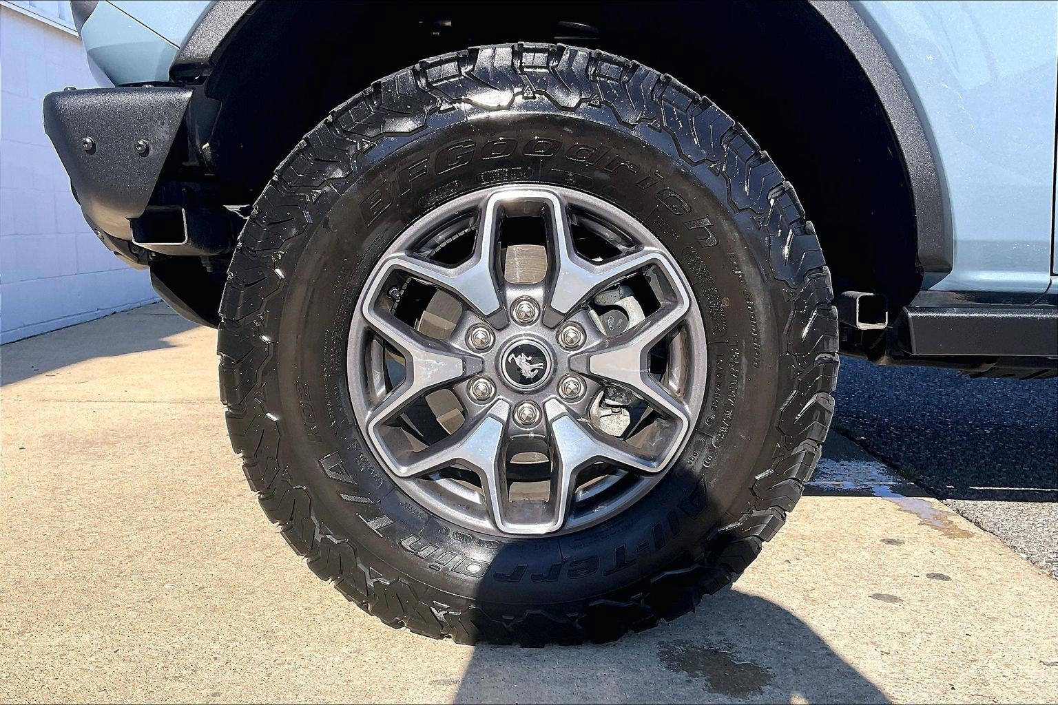 Used 2024 Ford Bronco Badlands AWD/4WD image 11