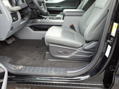 Used 2026 Ford F350 XLT AWD/4WD image 14