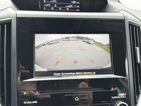 Used 2019 Subaru Forester Premium image 21