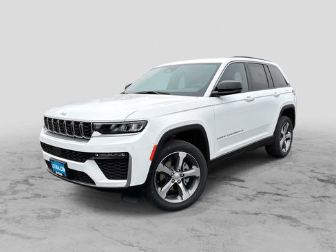 New 2026 Jeep Grand Cherokee Limited image 1