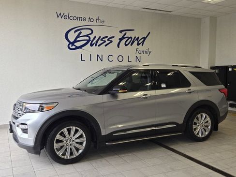 Used 2021 Ford Explorer Limited w/ Equipment Group 301A image 1