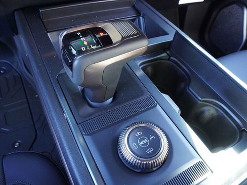 New 2025 GMC Hummer EV 3X w/ LPO, Illumination Package image 18