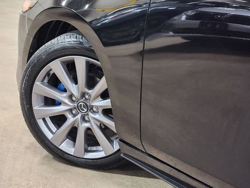 Used 2021 MAZDA MAZDA3 s image 23