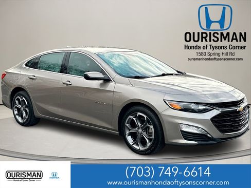 Used 2023 Chevrolet Malibu LT image 1