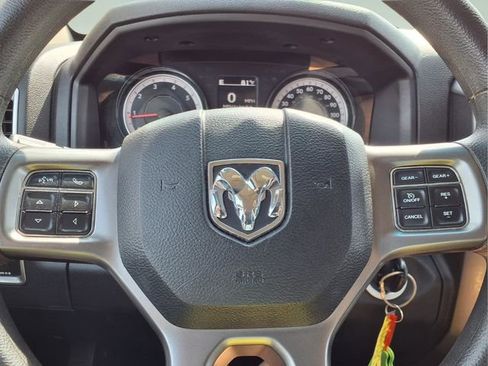 Used 2024 RAM 1500 Classic SLT image 18