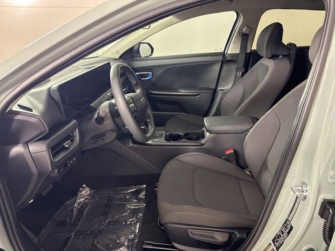 New 2026 Kia K4 FWD image 18