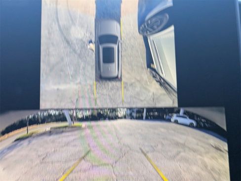 New 2026 Volvo XC90 T8 Plus w/ Protection Package Premier image 27