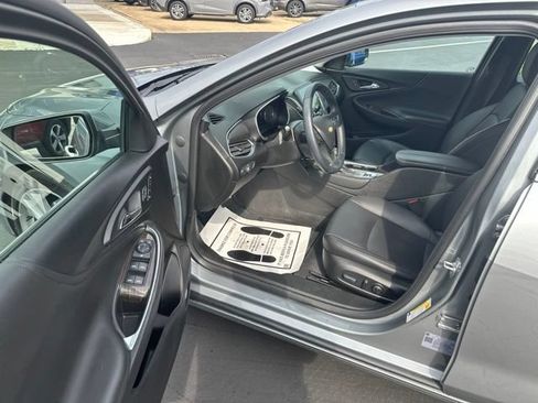 Used 2024 Chevrolet Malibu LT FWD image 16