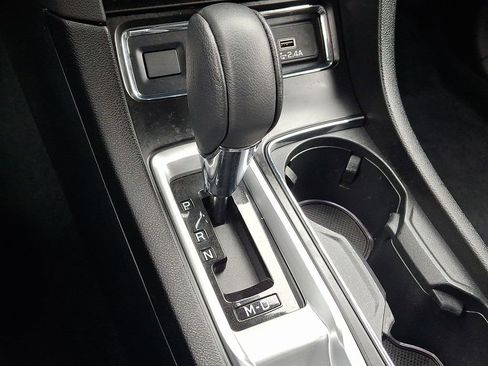 Used 2024 Subaru Ascent Limited image 18