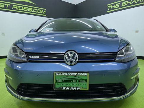 Used 2016 Volkswagen e-Golf SEL Premium image 3