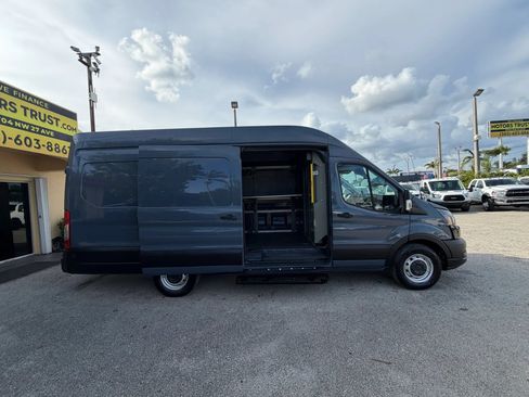 Used 2020 Ford Transit 250 148 High Roof Extended RWD image 8