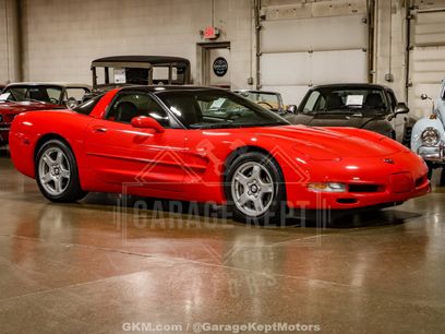 Used 1997 Chevrolet Corvette Coupe w/ Roof Pkg