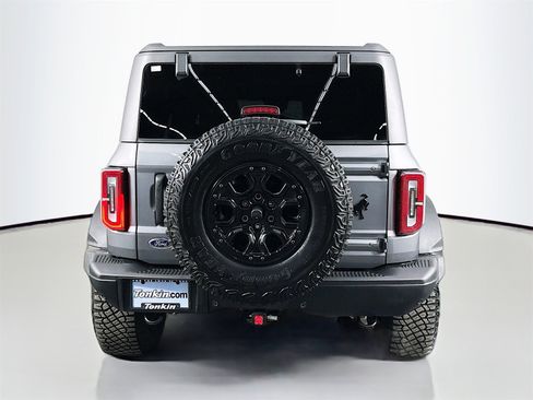 Used 2024 Ford Bronco Badlands w/ Sasquatch Package image 6