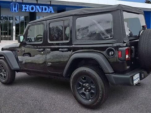 Used 2023 Jeep Wrangler Sport image 6