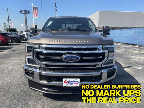 Used 2020 Ford F350 Lariat w/ Lariat Ultimate Package AWD/4WD image 8