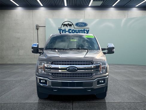 Used 2019 Ford F150 Lariat image 2