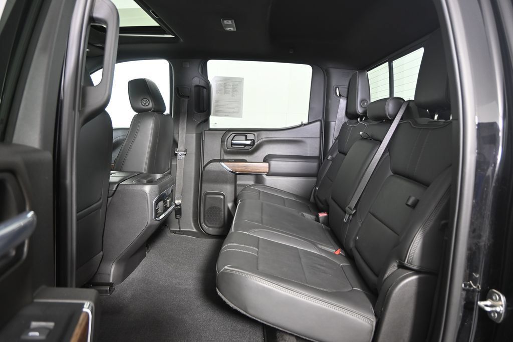 Used 2022 Chevrolet Silverado 1500 High Country AWD/4WD image 17