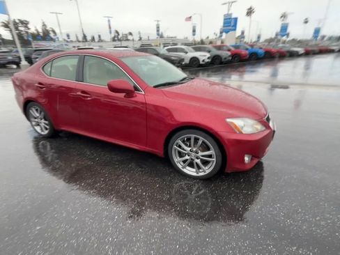 Used 2008 Lexus IS 250 image 2