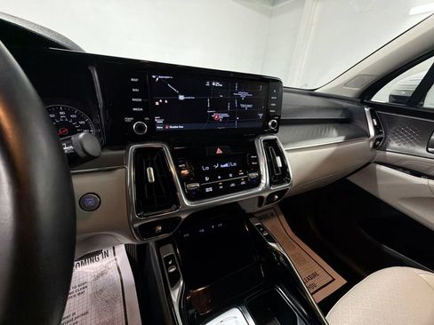 Used 2022 Kia Sorento SX AWD/4WD image 18
