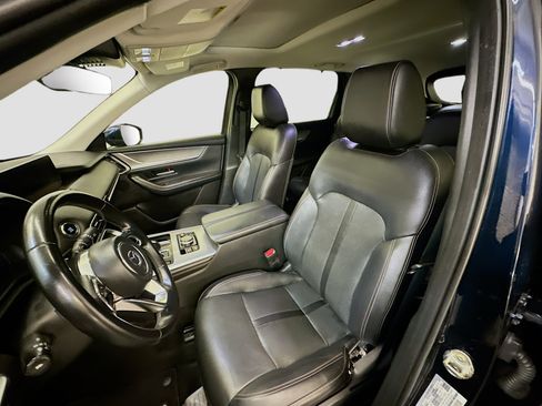 Used 2024 MAZDA CX-90 3.3 Turbo w/ Preferred Plus AWD/4WD image 13