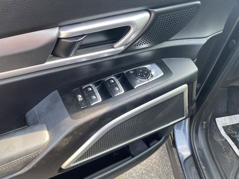 Used 2020 Kia Telluride S AWD/4WD image 19