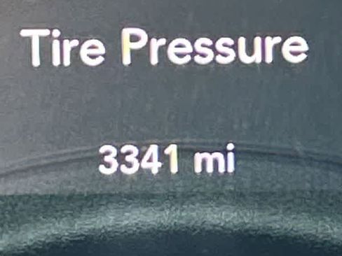 Used 2023 Dodge Challenger R/T w/ Blacktop Package image 10