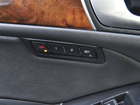 Used 2013 Audi Q5 2.0T Premium Plus w/ Premium Plus Pkg image 9