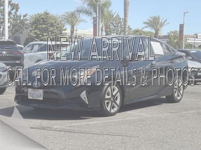 Used 2016 Toyota Prius Three Touring w/ Preferred Accessory Package