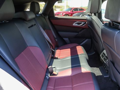 Used 2025 Land Rover Range Rover Velar Dynamic HSE AWD/4WD image 15