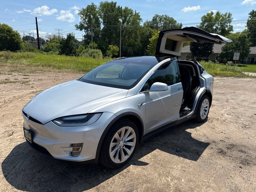 Used 2016 Tesla Model X 75D AWD/4WD image 59