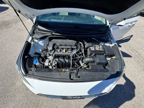 Used 2022 Hyundai Accent SE image 23