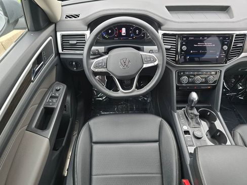 Used 2023 Volkswagen Atlas SE AWD/4WD image 31