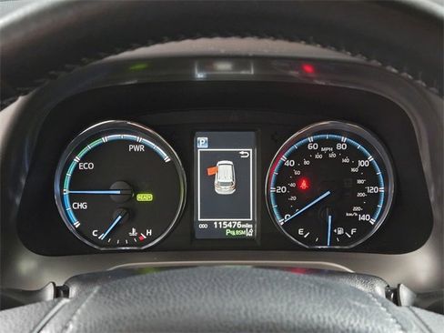 Used 2017 Toyota RAV4 Limited image 33