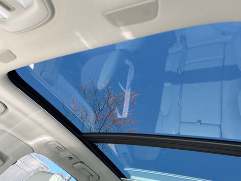 Used 2023 Volvo XC60 B5 Ultimate image 15