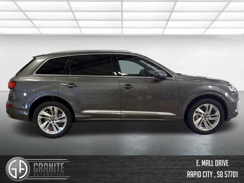 Used 2023 Audi Q7 2.0T Premium AWD/4WD image 6