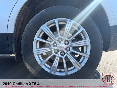Used 2019 Cadillac XT5 FWD image 13