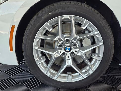 Used 2025 BMW 330i Sedan RWD image 11