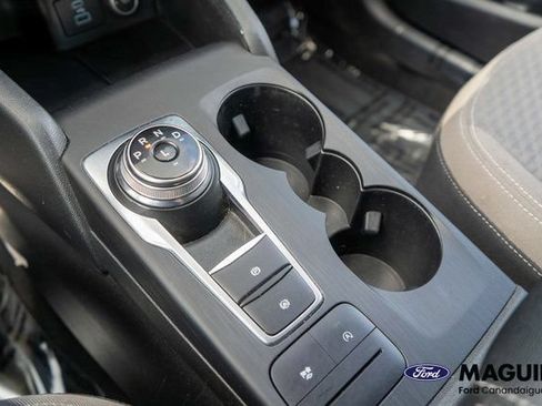 Used 2020 Ford Escape SE AWD/4WD image 29