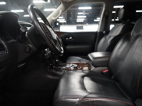 Used 2020 Nissan Armada Platinum RWD image 11