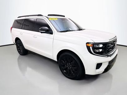 Used 2025 Ford Expedition Platinum w/ Stealth Appearance Package
