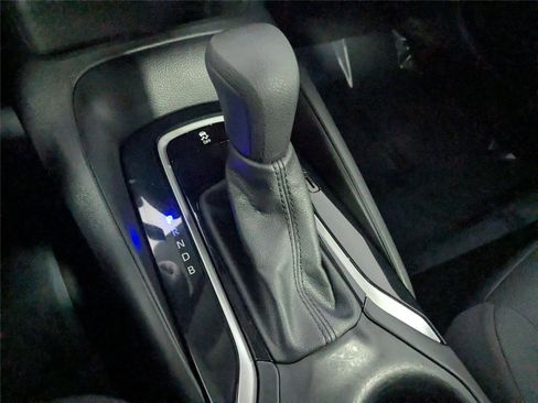 Certified 2023 Toyota Corolla LE image 18