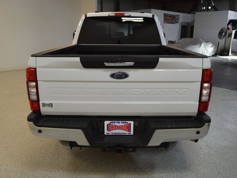 Used 2020 Ford F250 Lariat w/ Lariat Value Package image 4