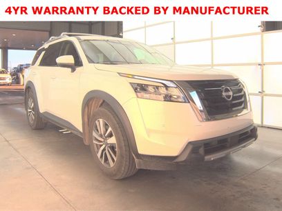 Used 2024 Nissan Pathfinder SL