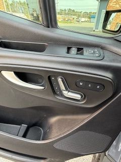 Used 2021 Mercedes-Benz Sprinter 2500 image 63