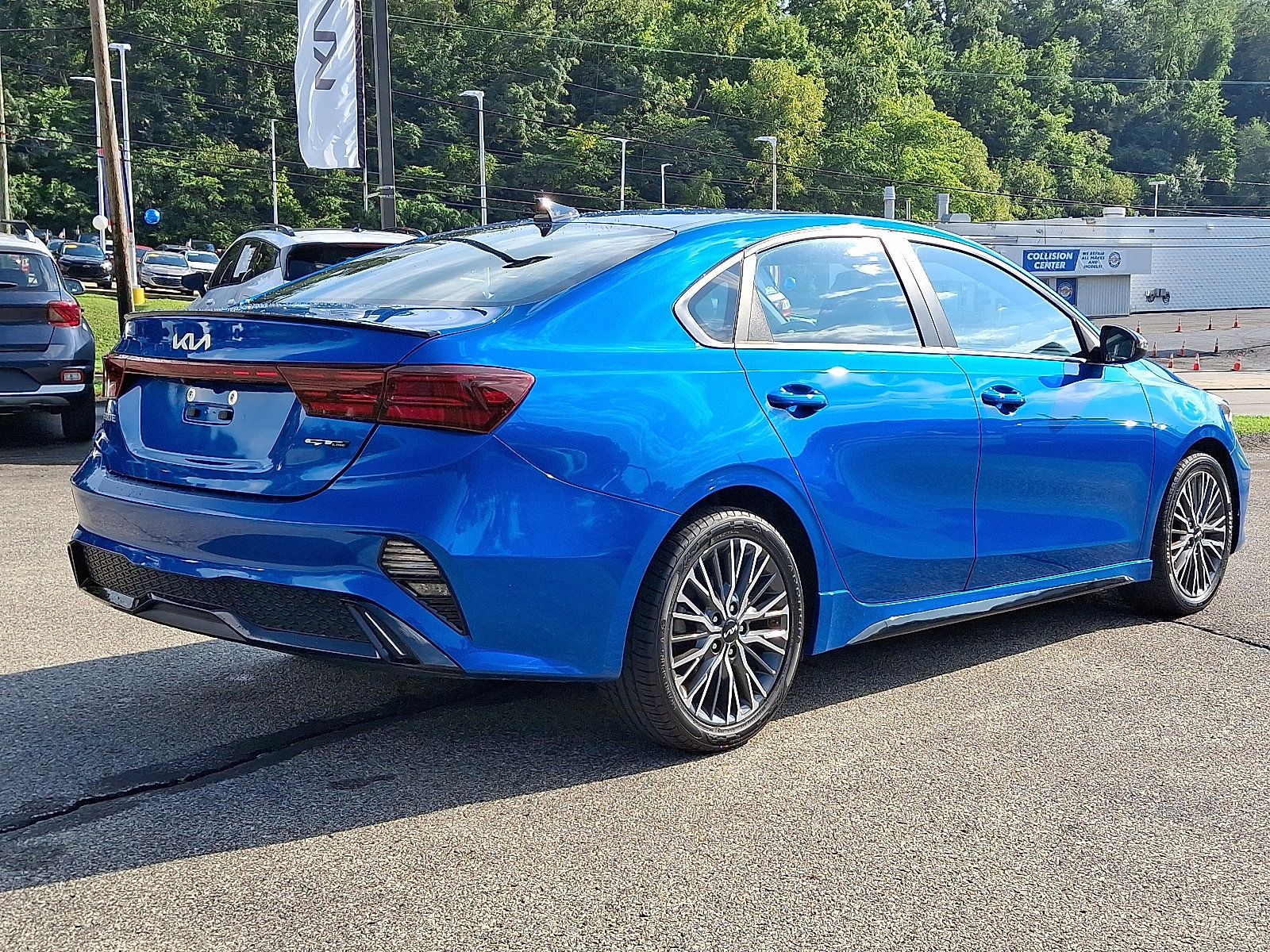 Used 2023 Kia Forte GT-Line FWD image 6