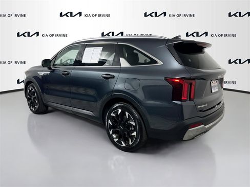 Certified 2024 Kia Sorento SX image 6